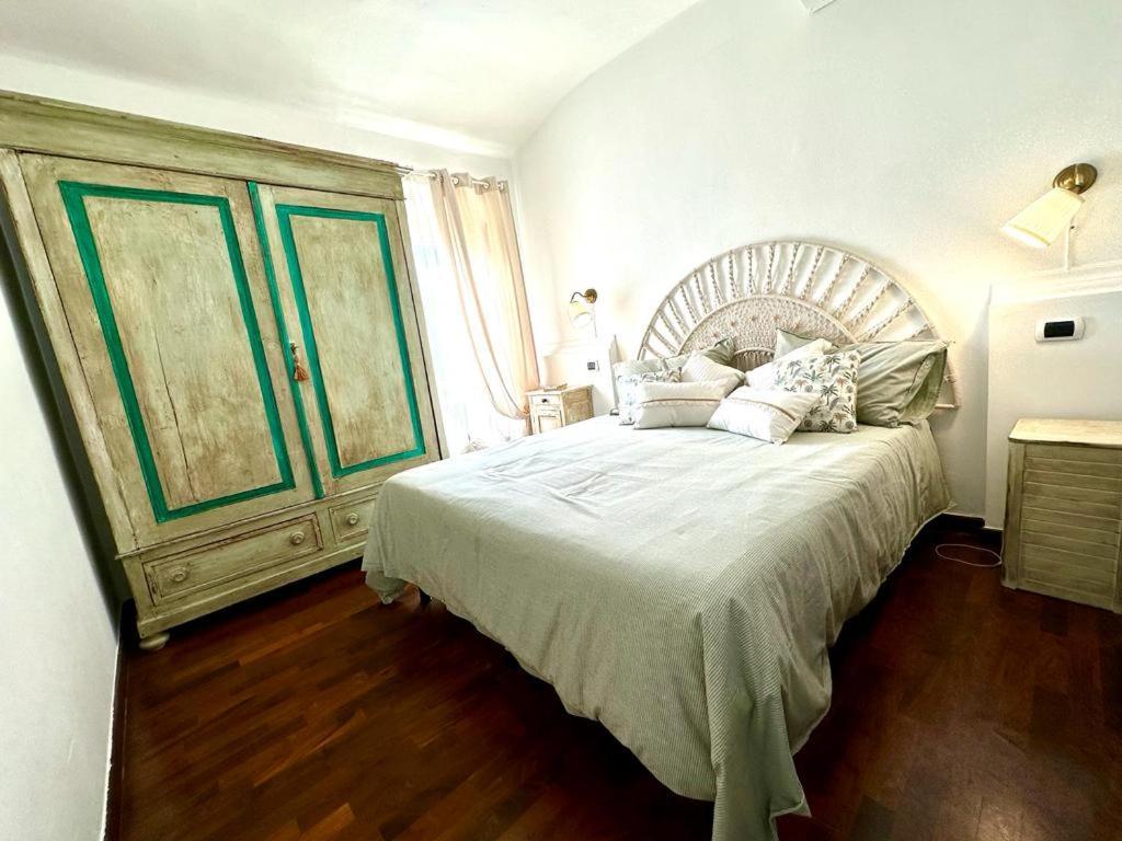 Casa Danila Apartman Quercianella Kültér fotó